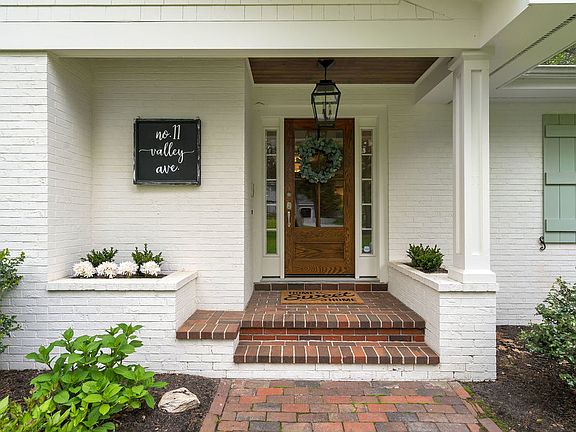 3rd image of 11 Valley Ave