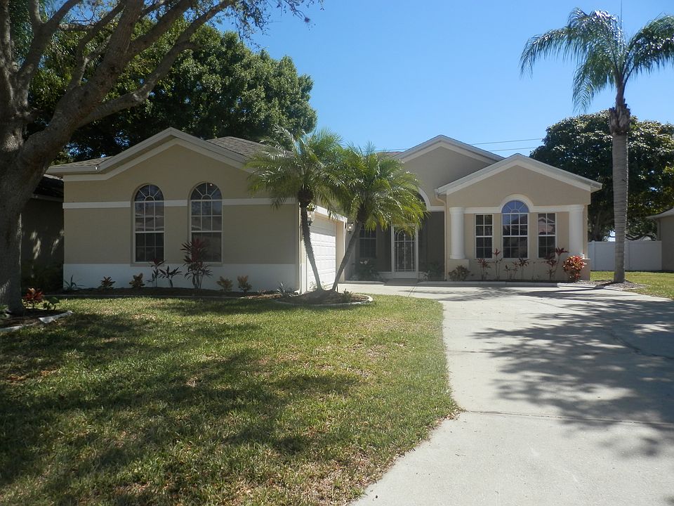 1st image of 4323 Manfield Dr