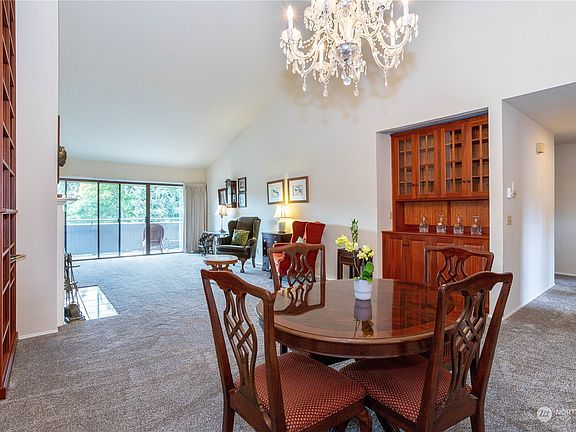 4th image of 5851 NE Park Point Drive #G303