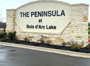 355 Peninsula Dr, Honey Grove, TX 75446