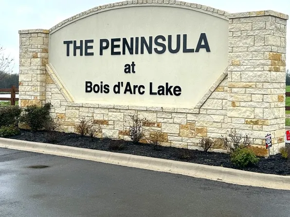 355 Peninsula Dr, Honey Grove, TX 75446