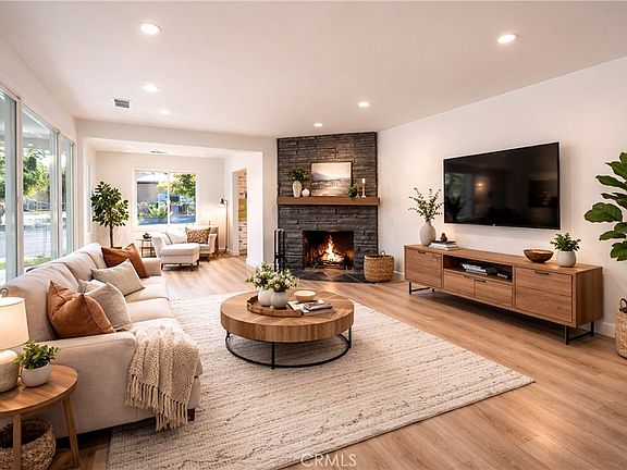 5th image of 13900 Cantlay St