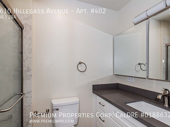 4th image of 2610 Hillegass Ave APT 402