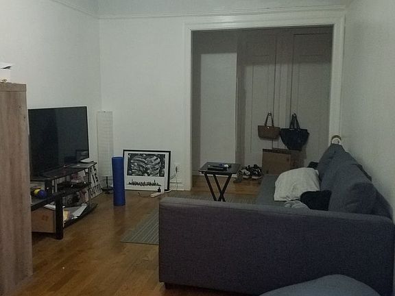 3rd image of 355 Lefferts Ave APT 1F