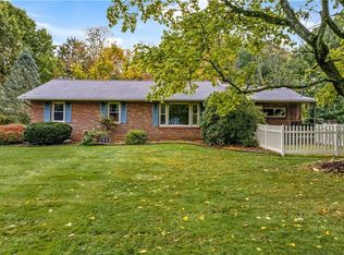 3012 Armstrong Dr, Wooster, OH 44691
