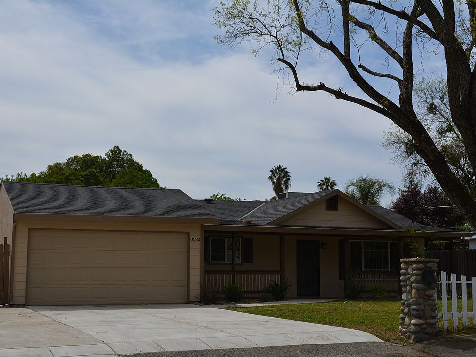 1st image of 8592 Oak Ave
