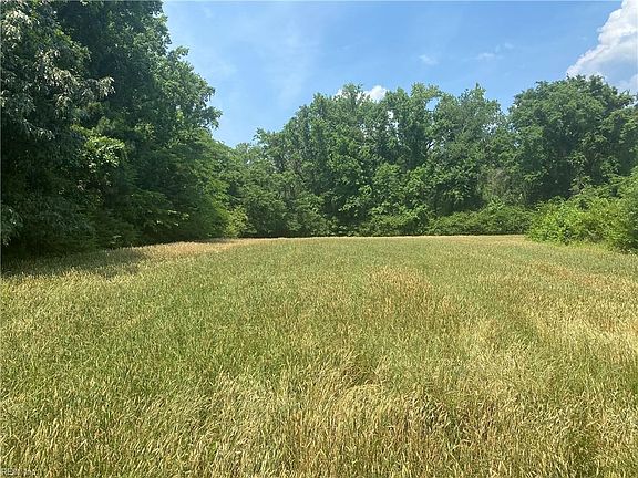 3rd image of 1916 Land Of Promise Rd