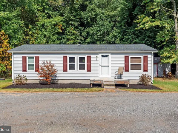 5675 Pearsons Corner Rd, Dover, DE 19904