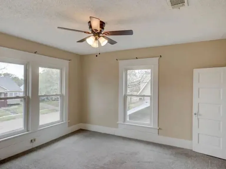 806 Ratcliff St — Photo 11