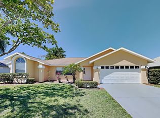 5712 31st Ct E UNIT 1-1&2, Bradenton, FL 34203