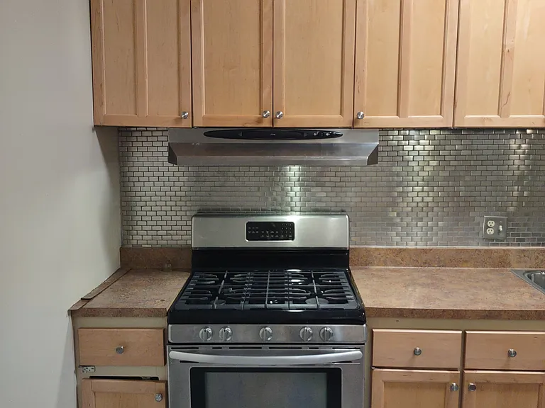 4325 Maryland Ave — Photo 28