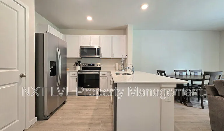 8369 Everly Preserve Dr — Photo 8
