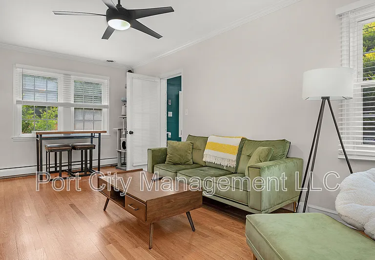 808 S Beechfield Ave — Photo 9