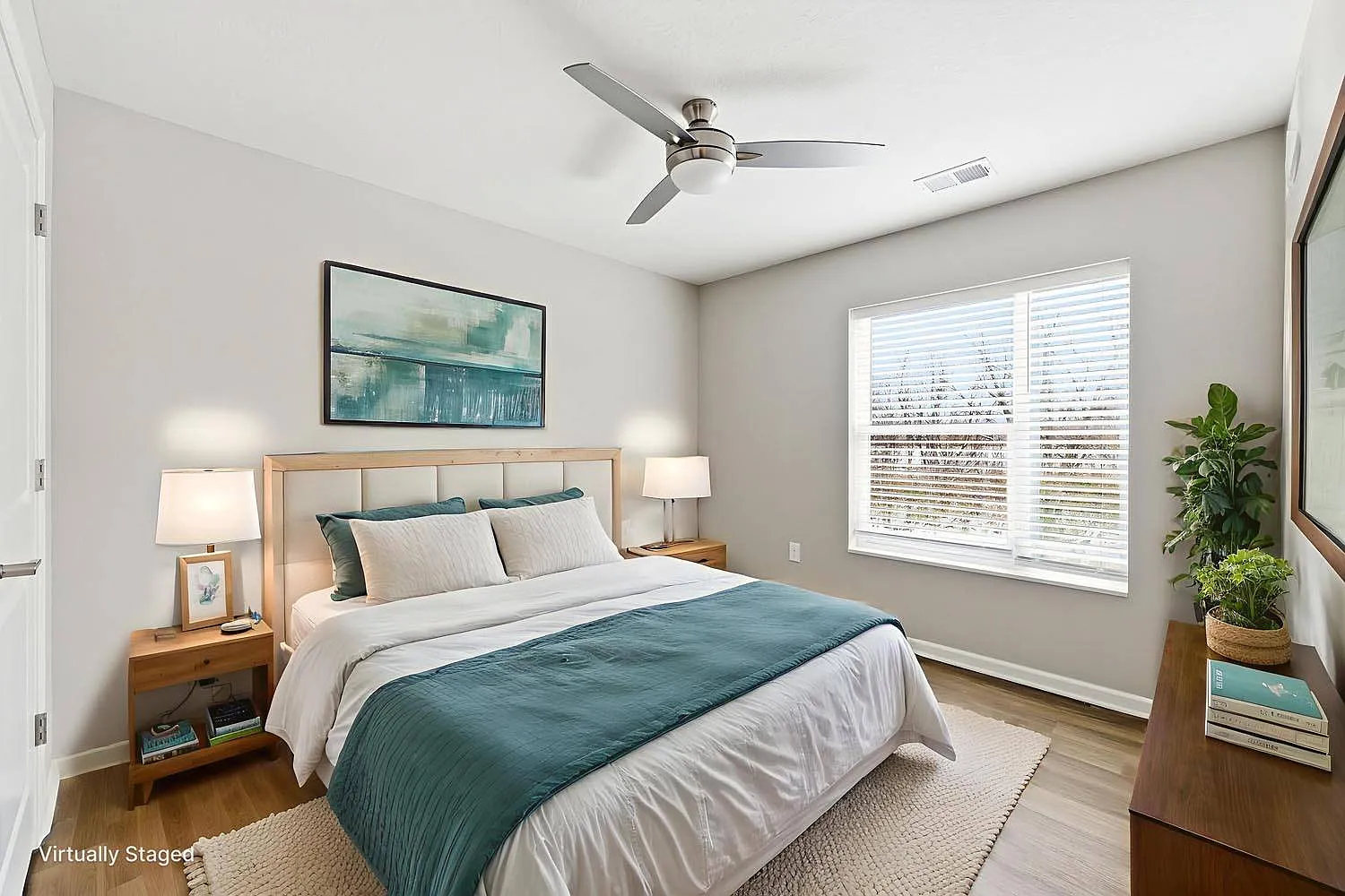 Granville Woods Lofts II — Photo 4