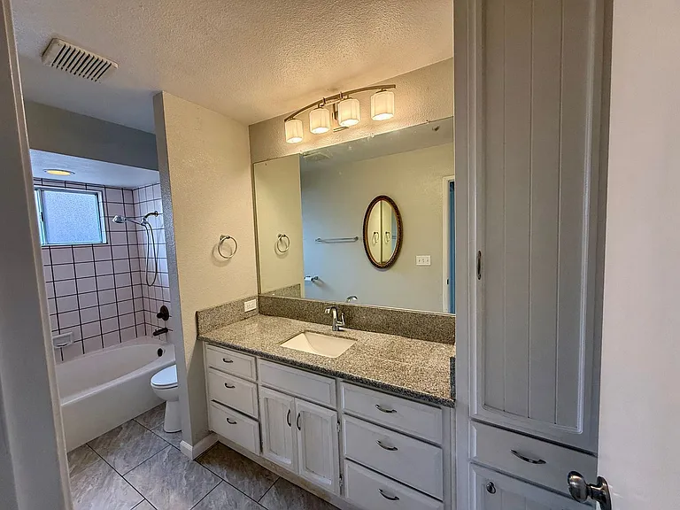 1405 Fransen Ln — Photo 20