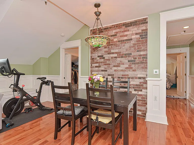 486 E 3rd St #14 — Photo 3