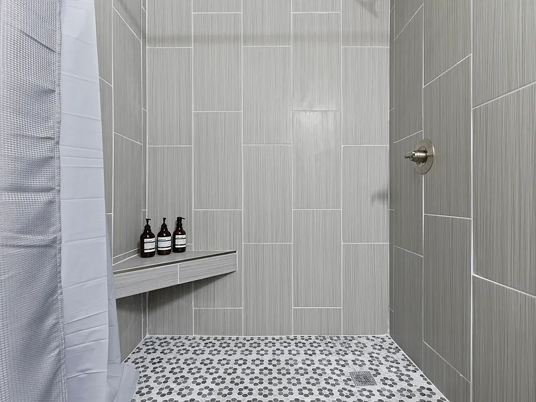 153 Debardalaben Ave — Photo 23