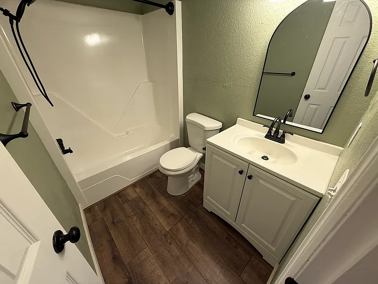 3250 Oneal Cir #J23 — Photo 4
