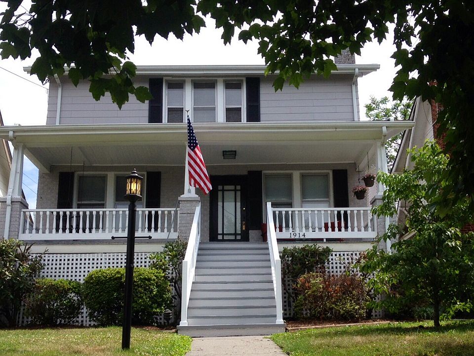 1st image of 1914 Maiden Ln SW