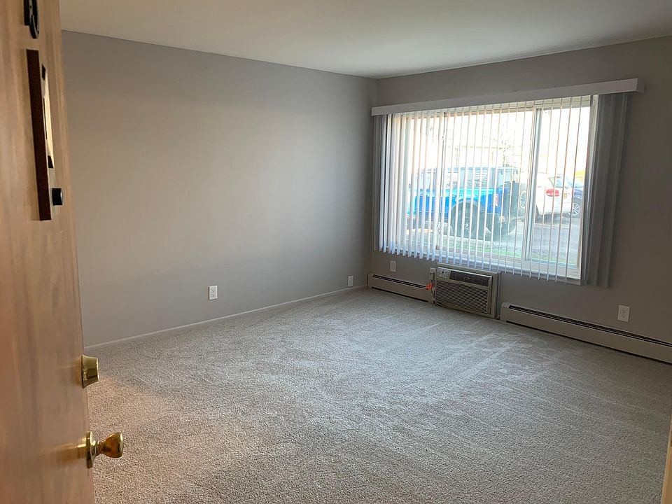 1st image of 17850 Glendale St APT 13
