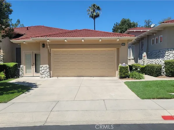 1655 N Candlewood Dr, Upland, CA 91784