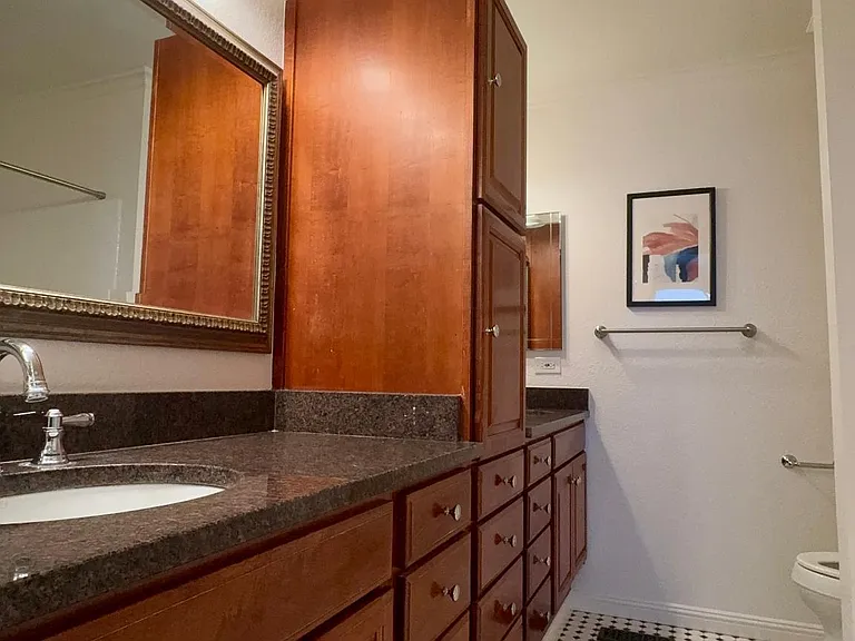 1391 Hardy Pl — Photo 35