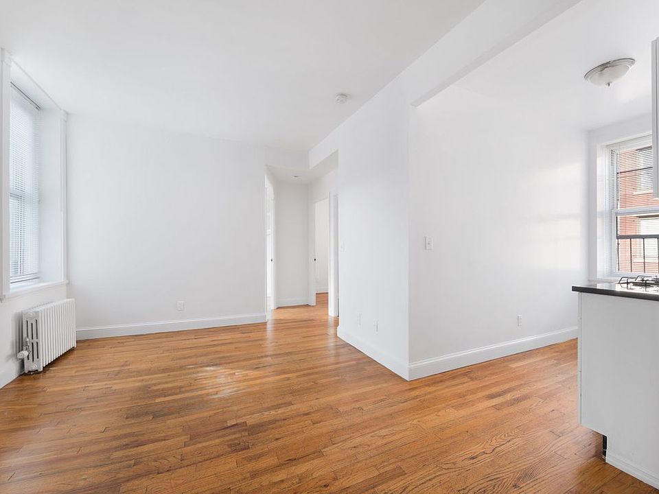 1st image of 101 Thompson St #39