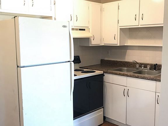 5th image of 6701 S West Shore Blvd APT 10