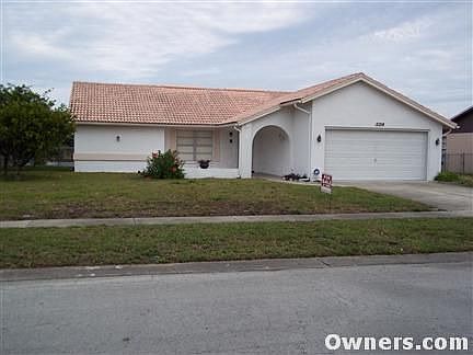 1st image of 2054 Sugarbush Dr