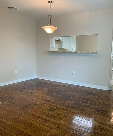 5th image of 723 Saldana St