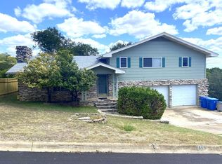 715 Smokey Mountain Dr, Kerrville, TX 78028