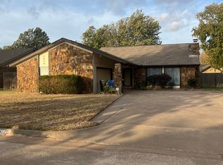 1414 Sun Rise Dr, Enid, OK 73703