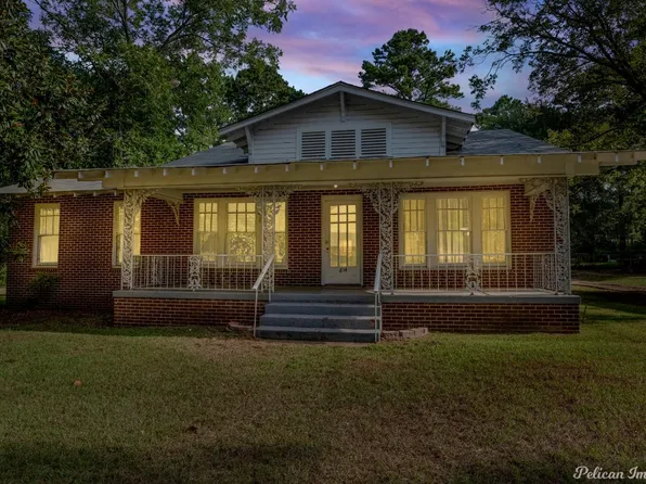 814 E Palmetto Ave, Plain Dealing, LA 71064