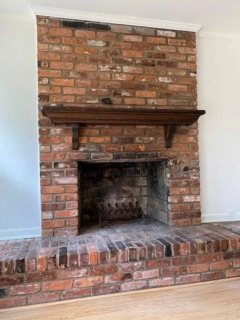 721 Windsor Rd — Photo 4