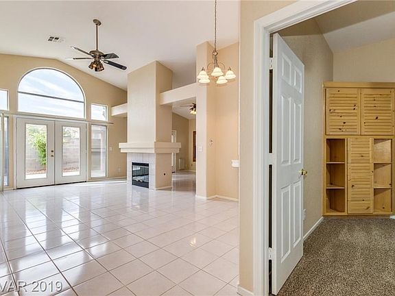 Bright open floorplan..Interior freshly painted...