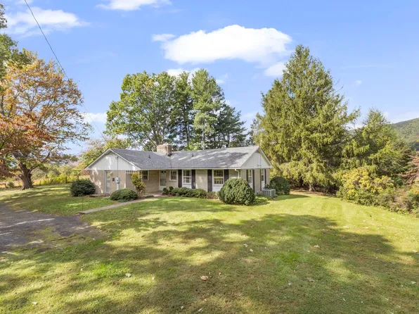 9281 Dick Woods Rd, Afton, VA 22920