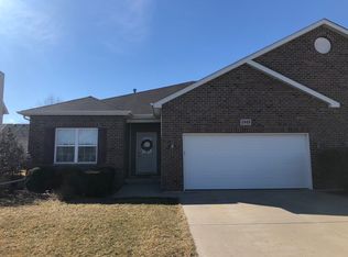 1945 Eagle Dr, Morris, IL 60450