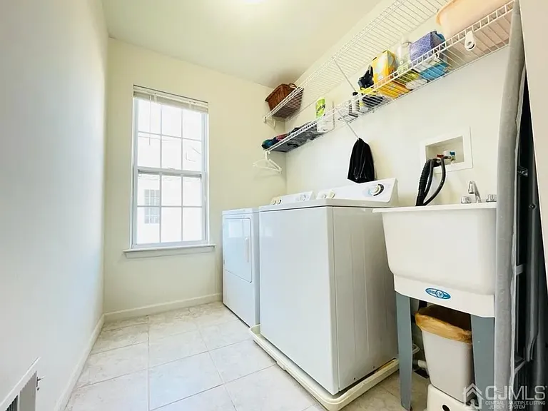291 Morning Glory Dr — Photo 13