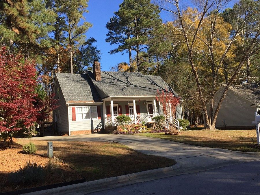 2nd image of 1628 Netherfield Ln