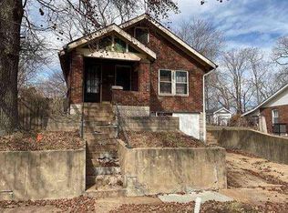 4245 Ravenwood Ave, Saint Louis, MO 63121