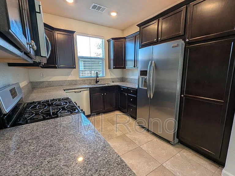 6770 Peppergrass Dr — Photo 5