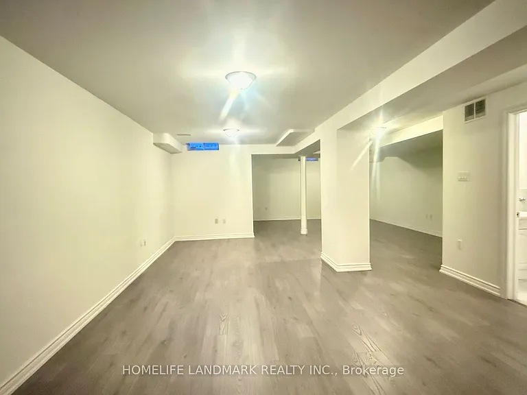 25 Grover Hill Ave — Photo 25
