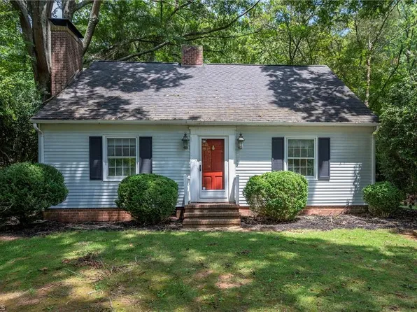 2133 Bethabara Rd, Winston Salem, NC 27106