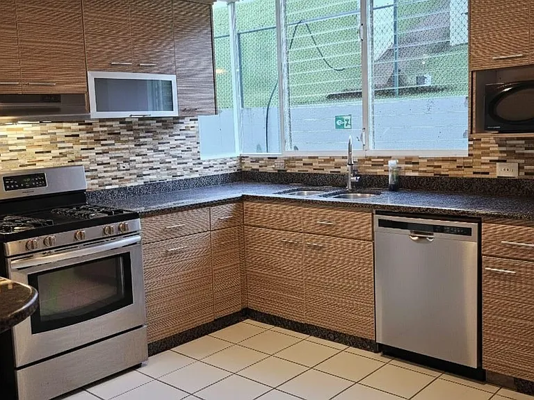 2 Via Aventura #53 — Photo 9