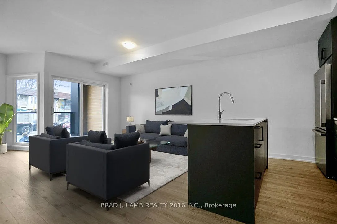 35 Birchcliff Ave #11 photo 1