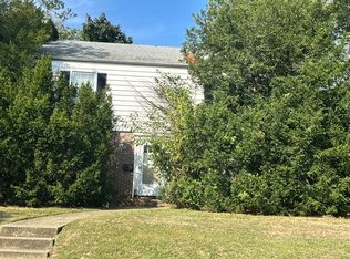 100 Supreme Court Dr, Mineola, NY 11501
