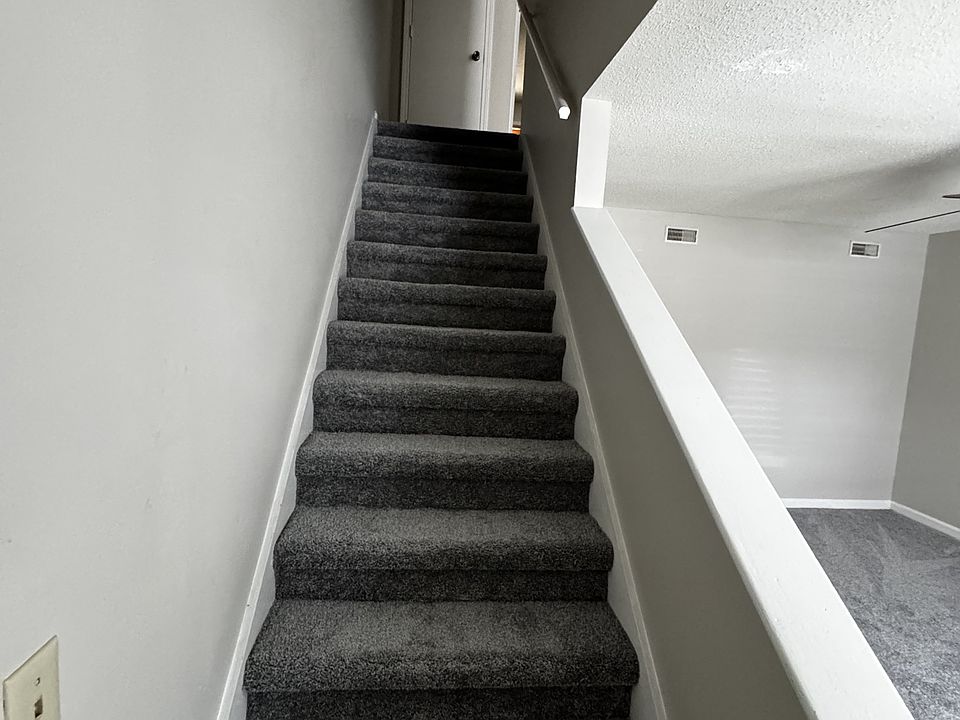 1st image of 11 Althea Cir #1