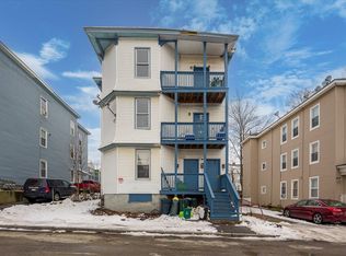 12 Benefit Ter, Worcester, MA 01610