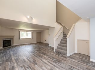 1050 NE Butler Market Rd APT 36, Bend, OR 97701
