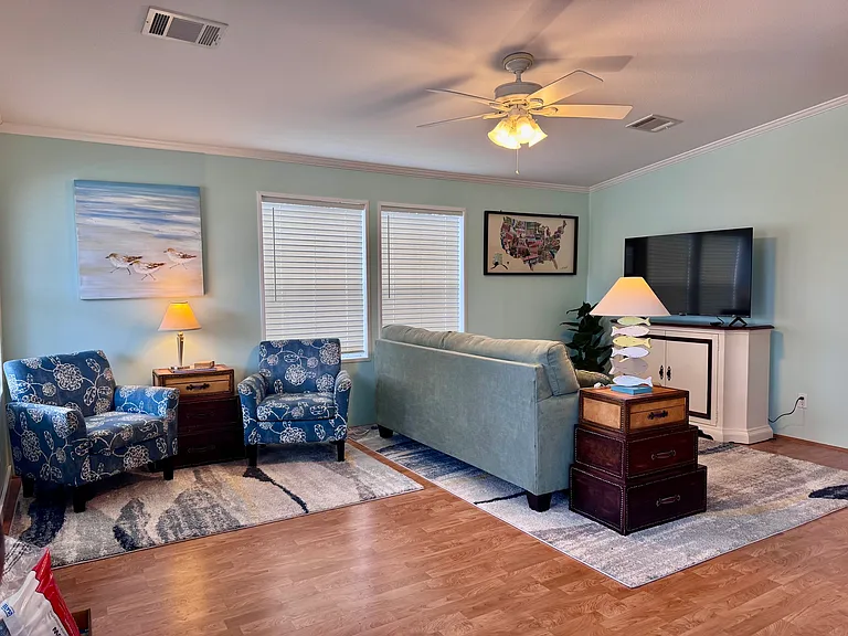1308 Owen Dr — Photo 3